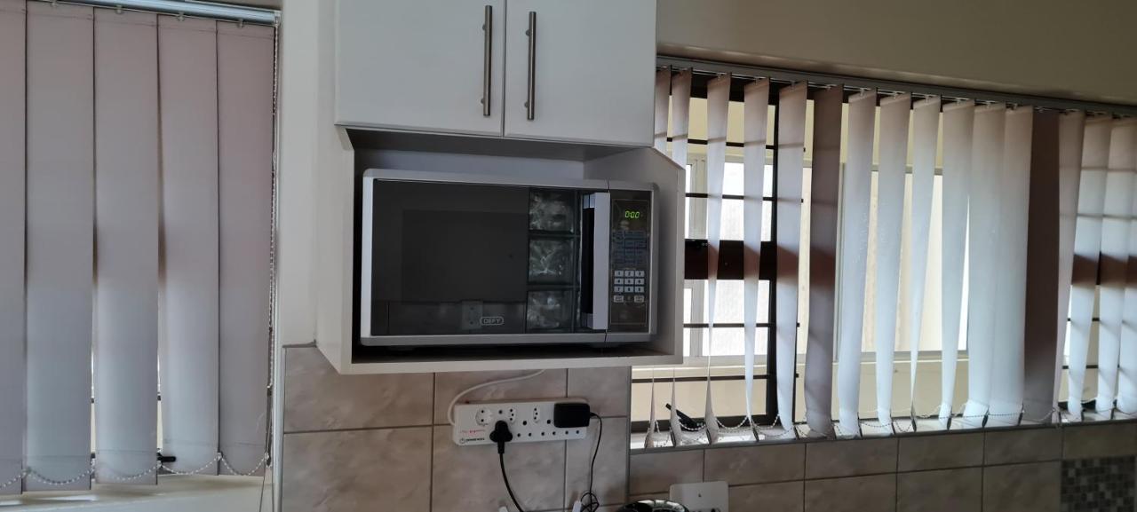 Stella Maris 144 Lägenhet Amanzimtoti Exteriör bild